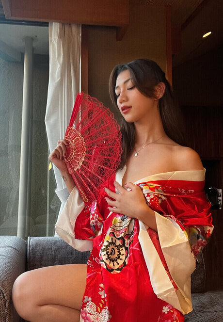 Shinta Khyuliang beautiful model gallery