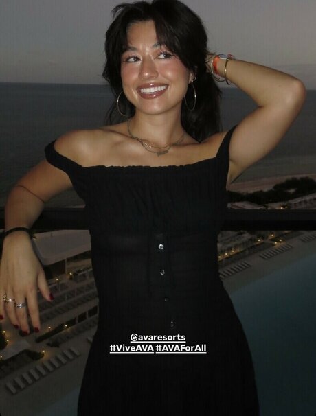 Jennifer Mika nudes model archive