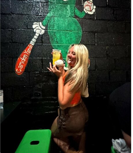 Bree Delio pornstar art galleries