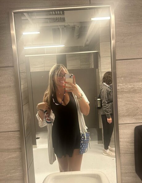 Bree Delio pornstar sex gallery