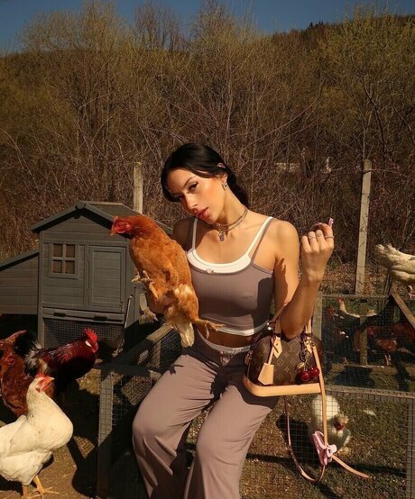 Nina Janova pornstar naked image