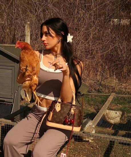 fat mature onlyfans nude pic