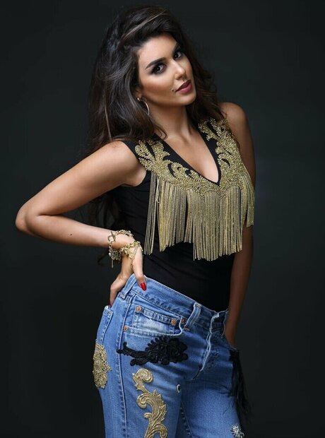 big tits nerd onlyfans art naked picture