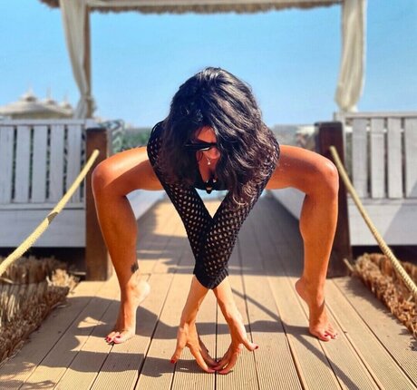 big tits skinny onlyfans xxx images