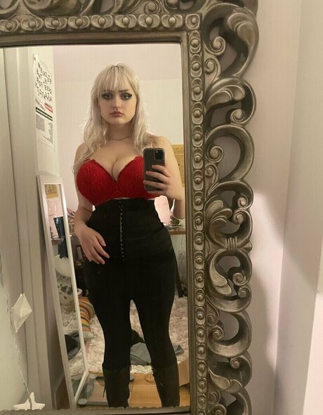 amateur chubby onlyfans art nude img