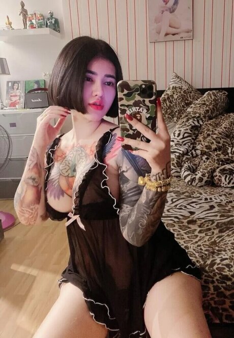 emhuayza top star images