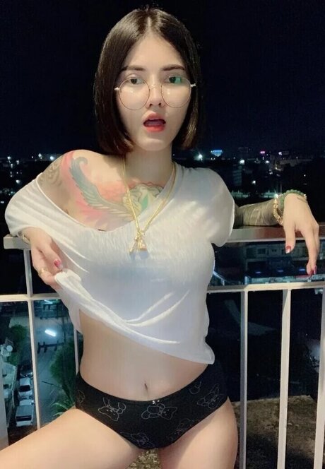 emhuayza perfect star image