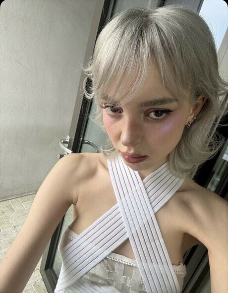 Sophie Powers high quality model pictures