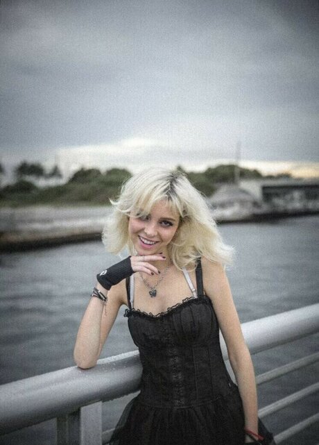 black onlyfans erotic pic