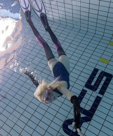 Sophie Powers porn model pictures