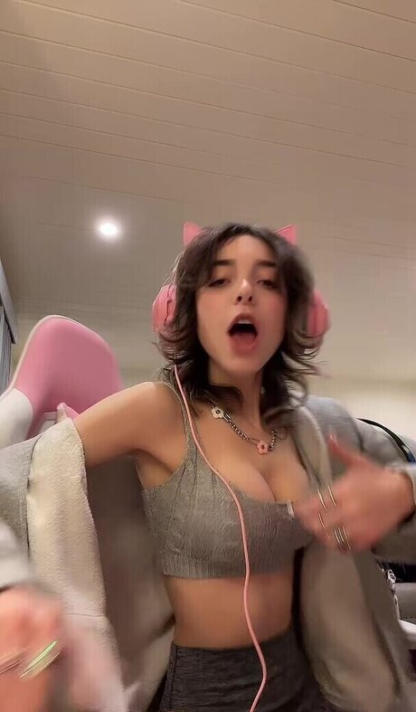 Sophie Powers pornstar image