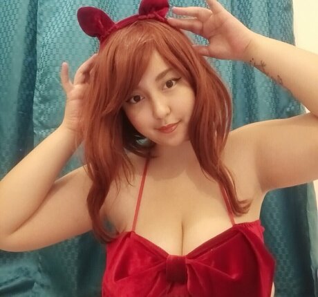 Sillykonpeito star sexy pictures