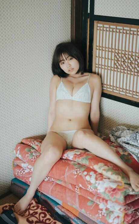 Yuno Ohara sexy model galleries