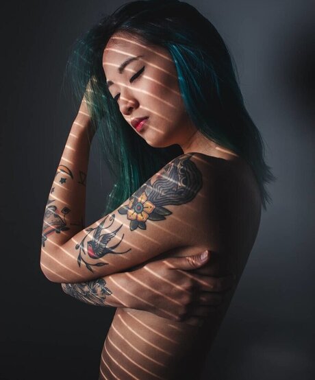 Gabi Lissa art model pictures