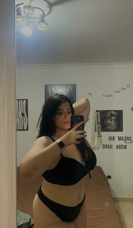 Marzia Maria Pia Maiorano star nude images