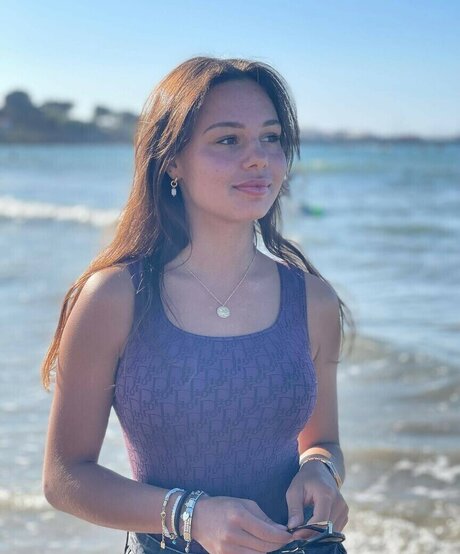 elise cm model art pics