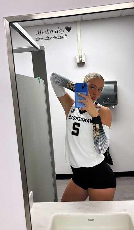 Taryn DeWese actress archive