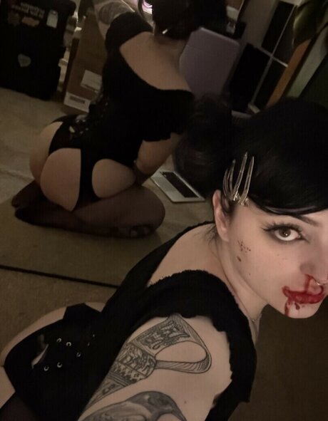 xBeaux nudes model img