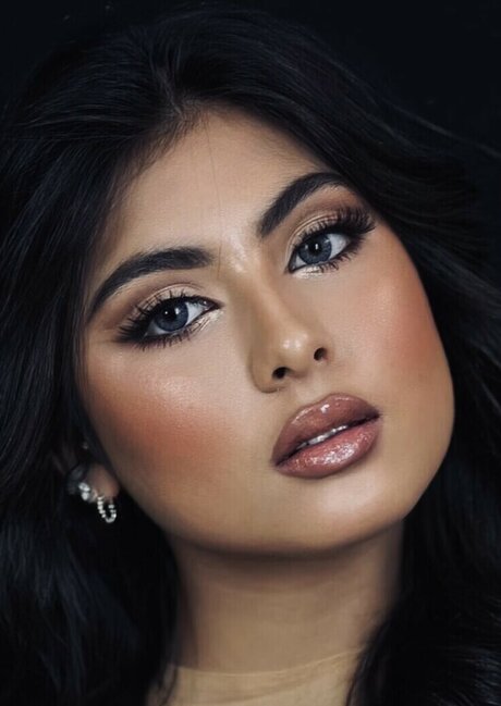 Valeria Guerra pornographic model pics