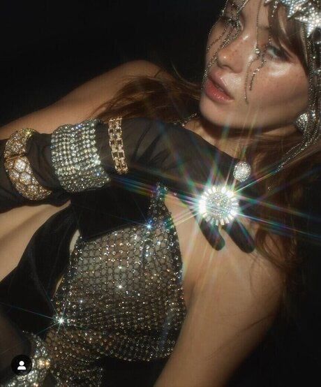 Sephira Lily Street art actress img