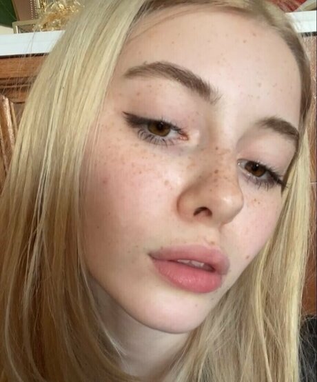 Sephira Lily Street pornstar hot photos