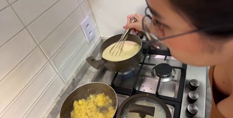 Pannshi pretty actress photos