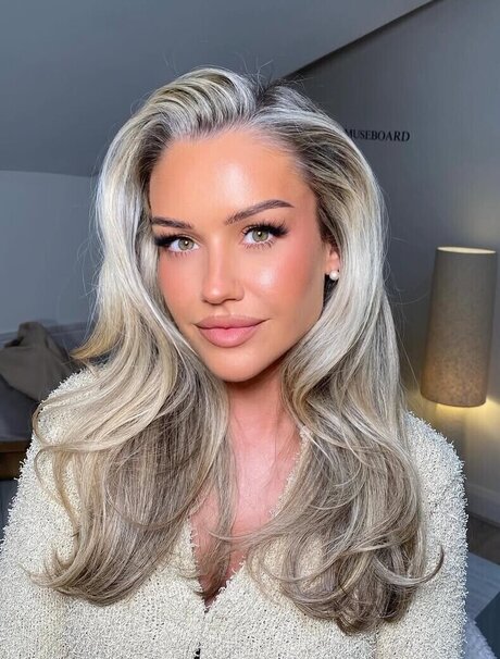 Eilidh Scott pornstar perfect photo