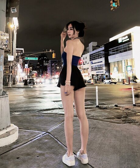 skinny blonde milf onlyfans hot xxx pictures