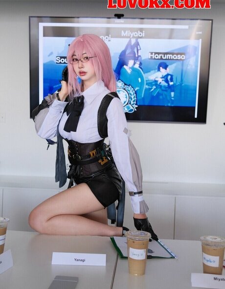 asian brunette onlyfans sexy pics