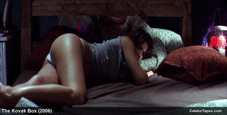 luciamoon model top pictures