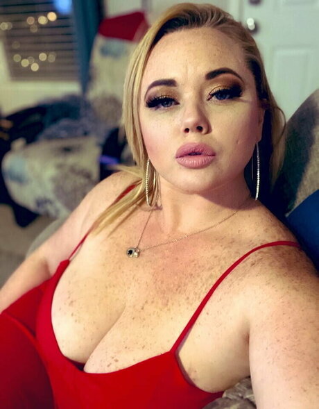 Katrina Thicc pornstar perfect pics