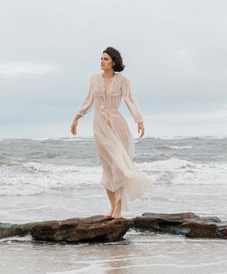 Mattiel Brown beautiful actress pic