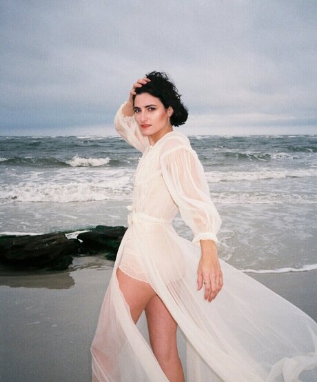 Mattiel Brown model hd photos