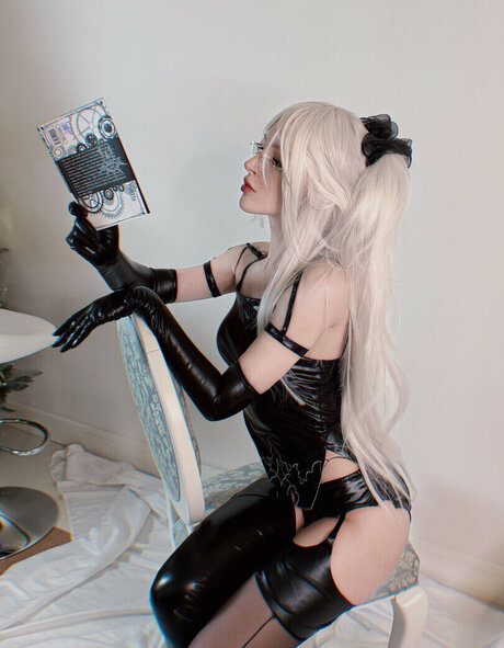 Vi Morrigan sexy actress image