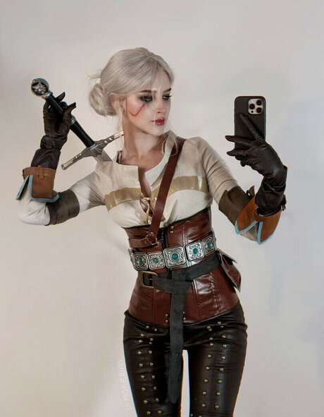 Vi Morrigan sexy pornstar gallery