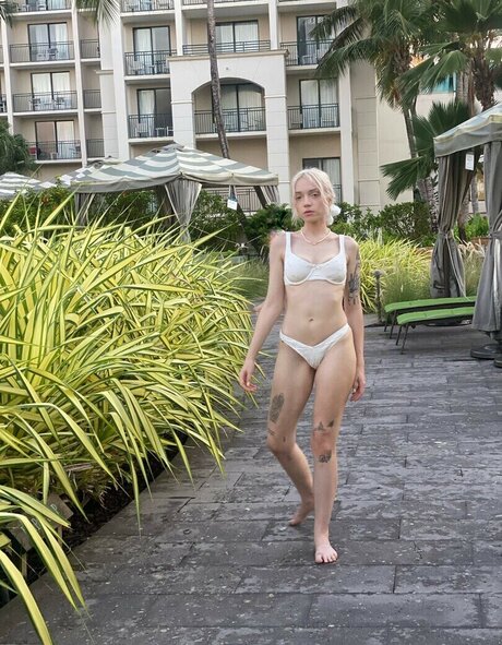 Neoliberal Hell best actress pic