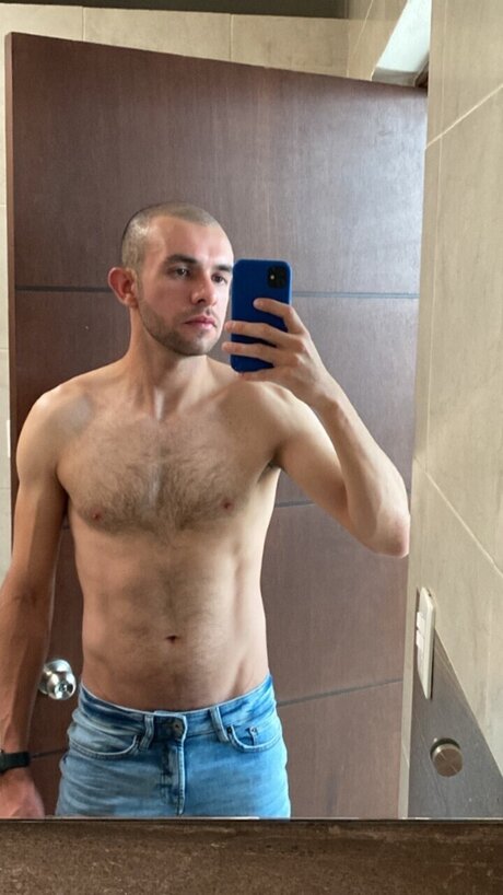 Mexaboy nude star picture