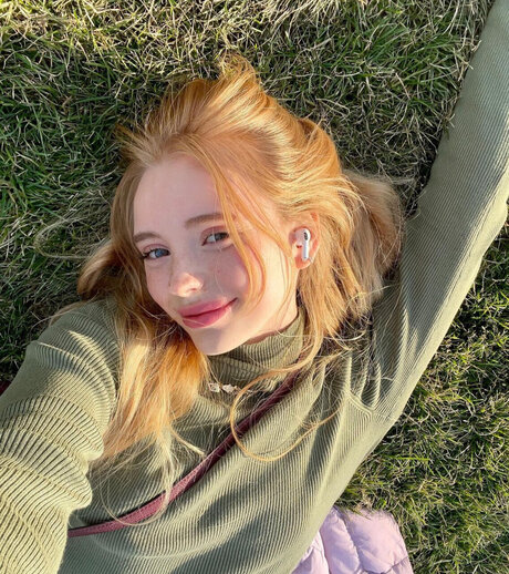 Valentinashap actress archive