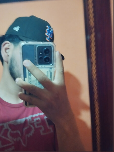 Jimmy Brxvo model xxx photo