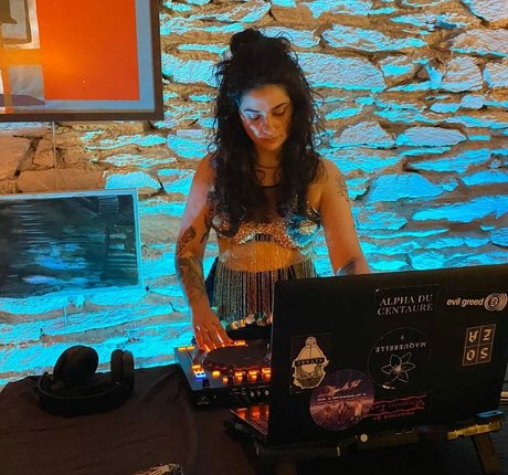 Brutalbeurette art actress galleries