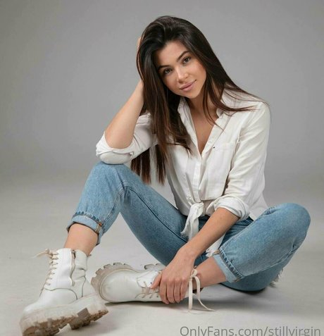 stillvirgin star free pictures
