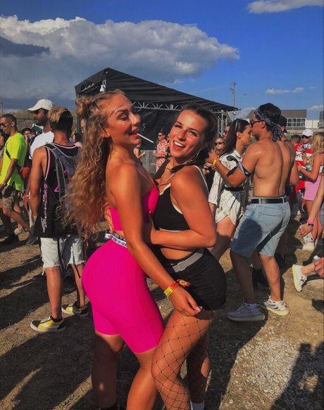 Ml Plnclver0 star naked photo