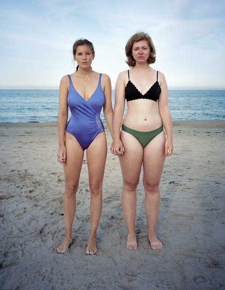 johanna r u model art img