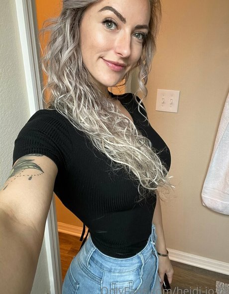 moderngomorrah nude model pic