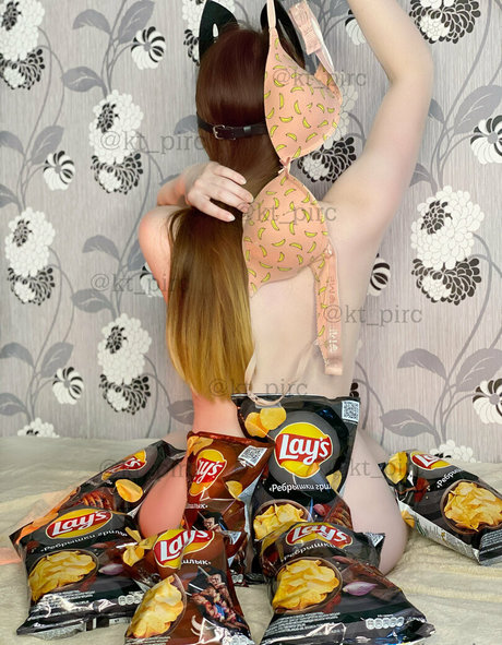 kt pirs sex model img