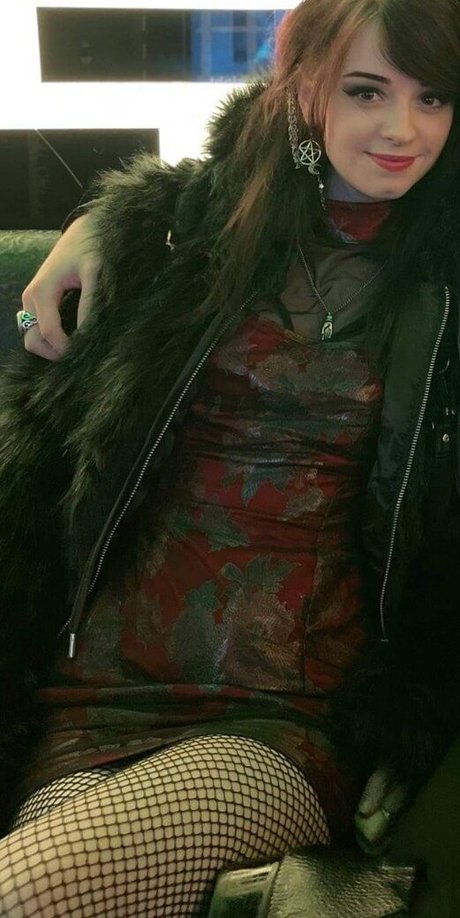 Apricot pretty pornstar pics