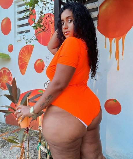 latina solo onlyfans adult picture