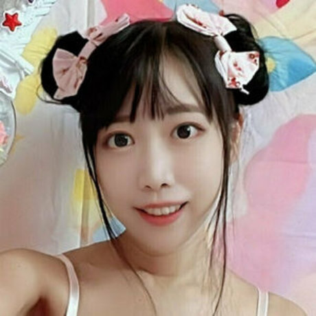 Nek0gigichan xxx pornstar photos