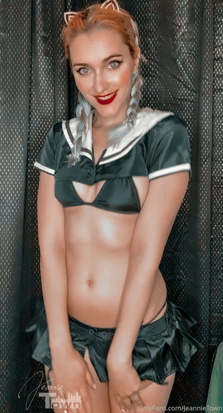 jeannietowndarkness nude actress galleries