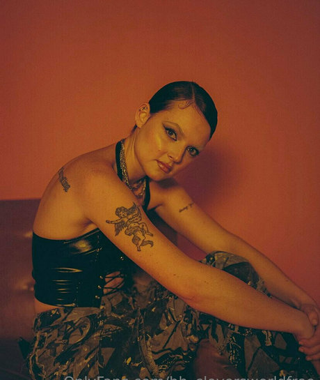 bodybuilder nude onlyfans free naked pictures